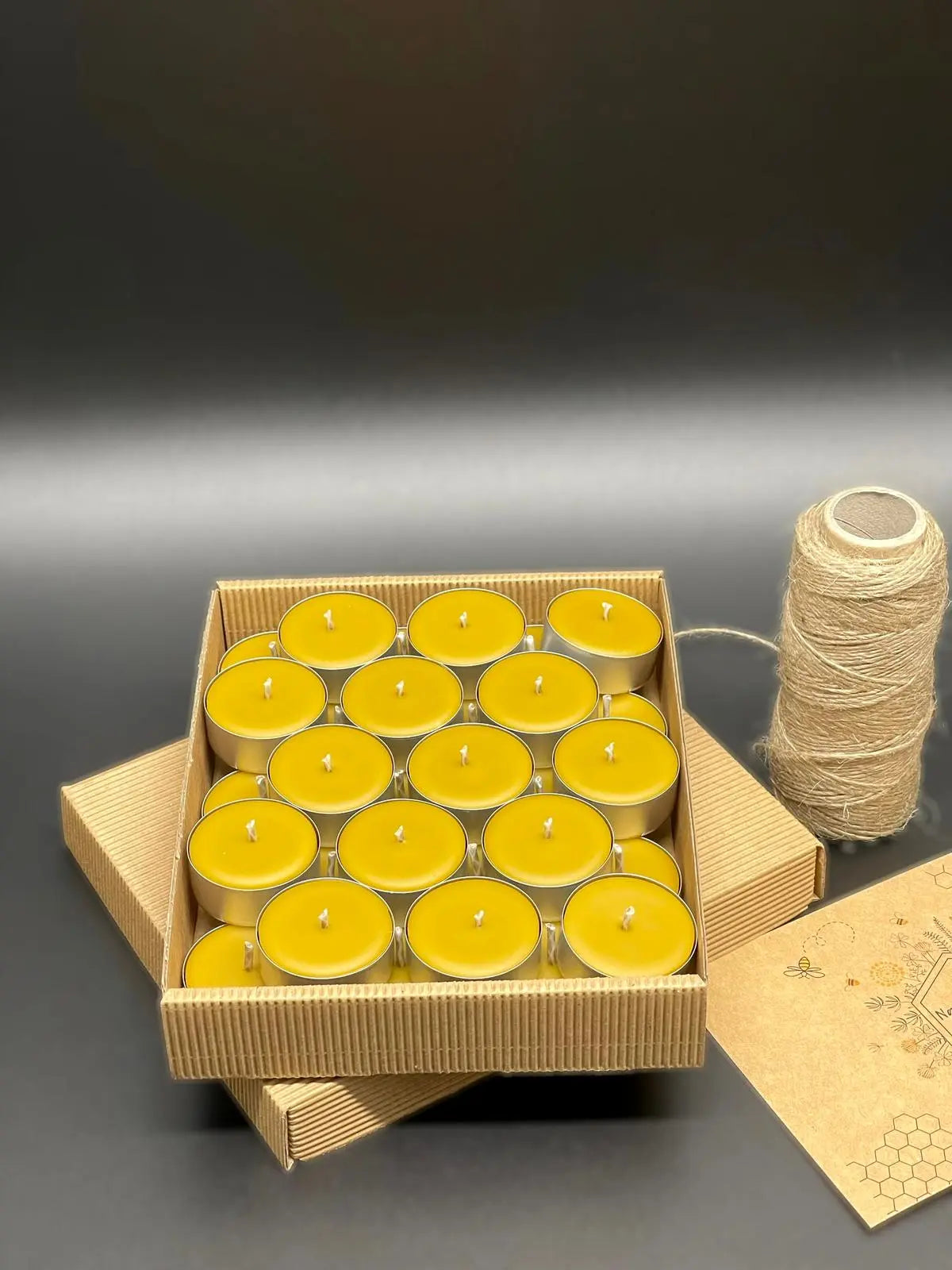 Świeca tealight z wosku pszczelego