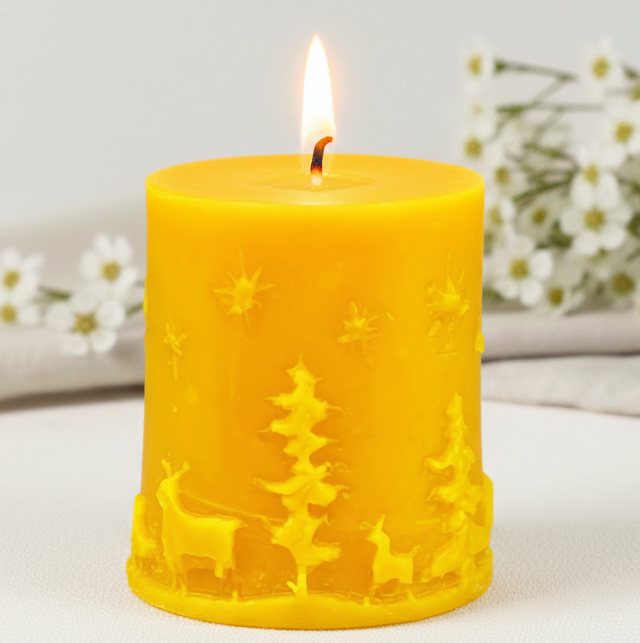 Świeca z wosku pszczelego zimowy pejza