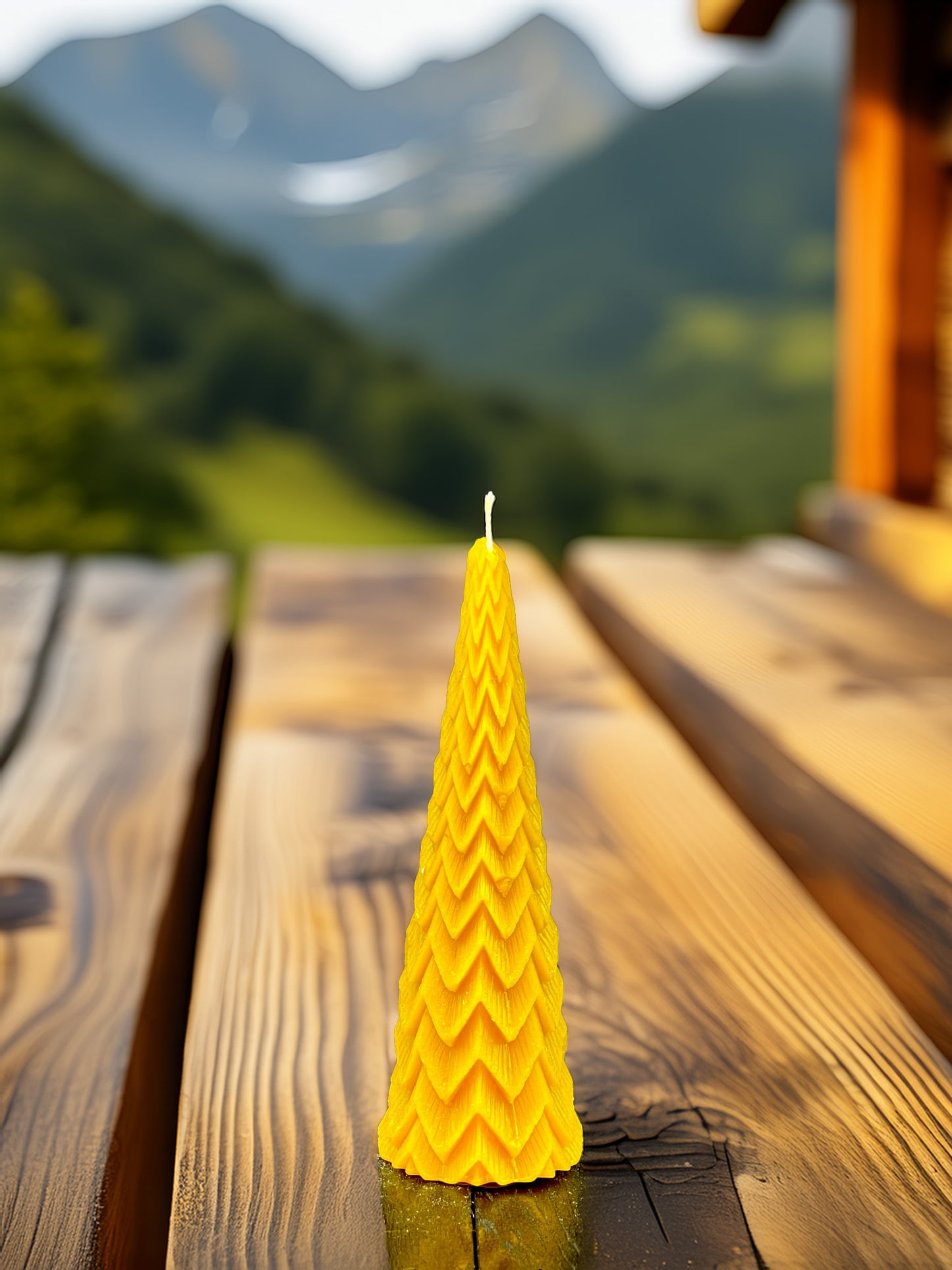 Świeca z wosku pszczelego Baśniowa Choinka