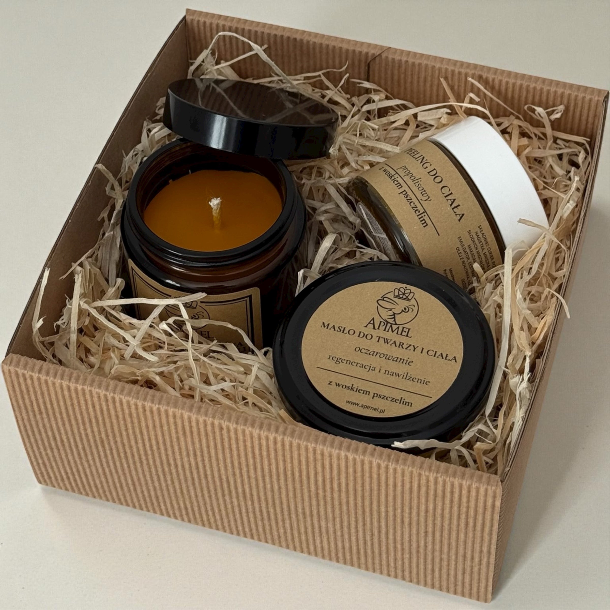 Zestaw prezentowy Bee Harmony Pszczela pielęgnacja i relaks