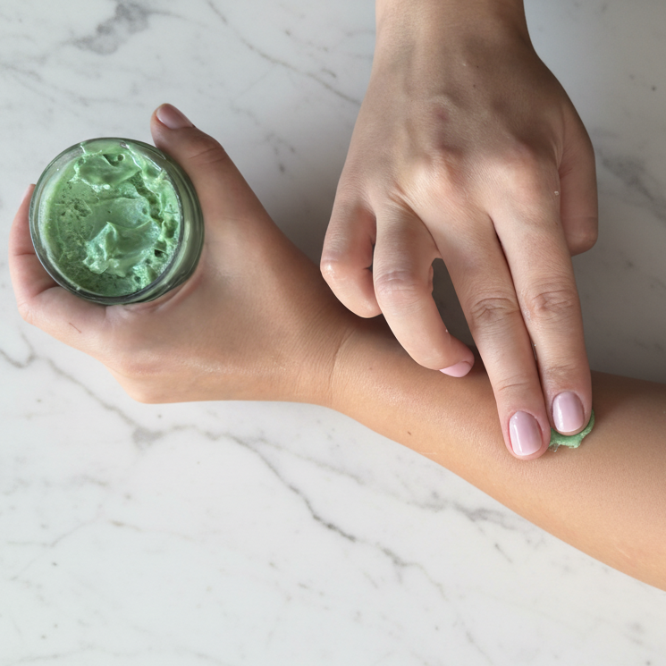 Masło do twarzy i ciała zielona herbata z woskiem pszczelim aplikacja na skórę naturalne nawilżenie i regeneracja