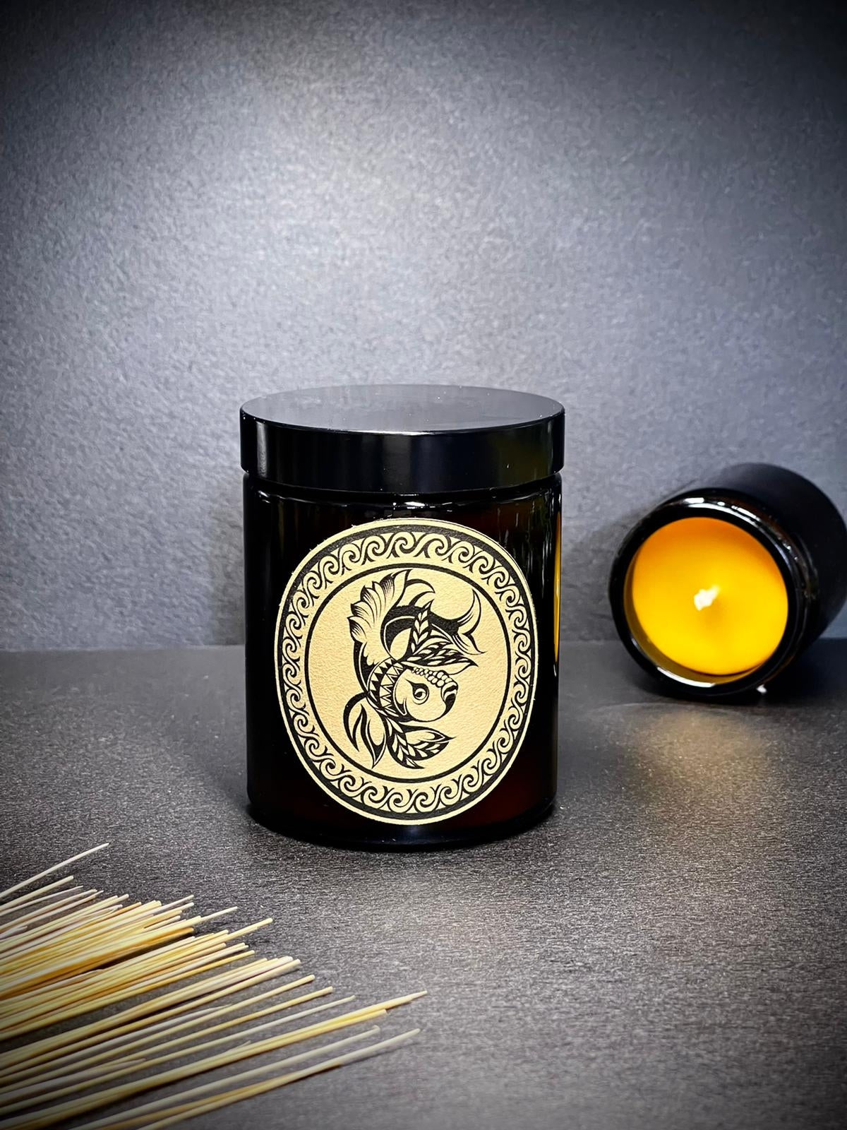 Świeca z wosku pszczelego ZNAKI ZODIAKU w szkle Ryby