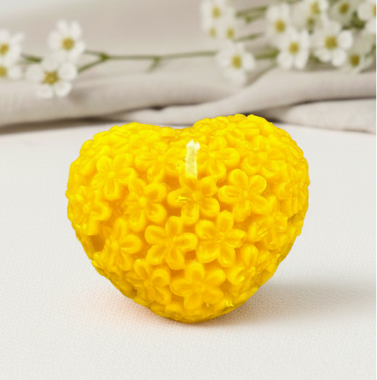 Świeca z wosku pszczelego serce kwiatowe dekoracyjna naturalna