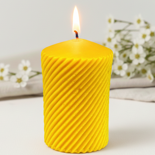 Świeca z wosku pszczelego spiralna dekoracyjna naturalna