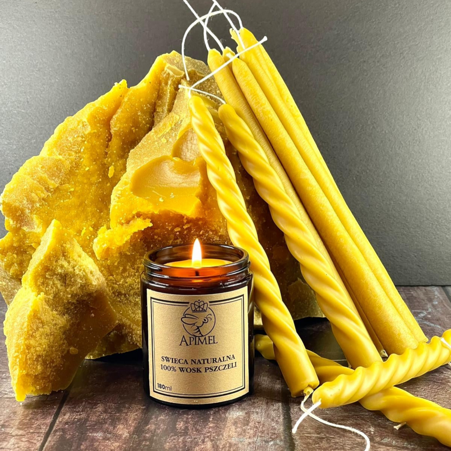 Świece w szkle z wosku pszczelego